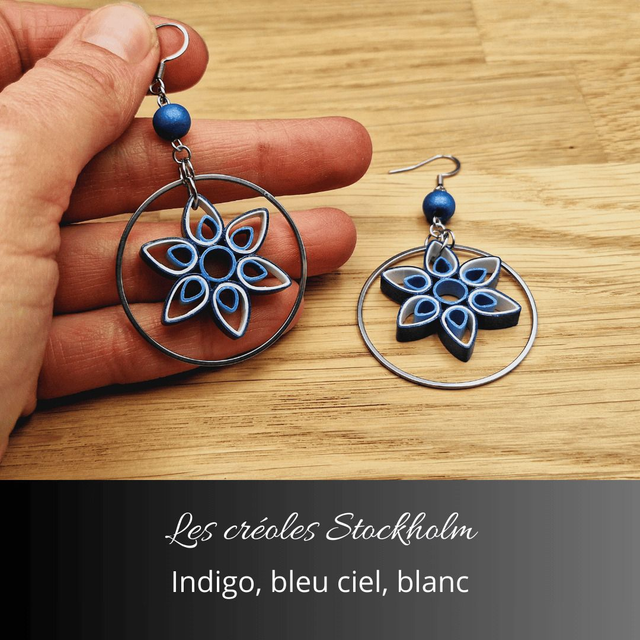Boucles d&#039;oreilles créoles Stockholm - Indigo, bleu ciel, blanc