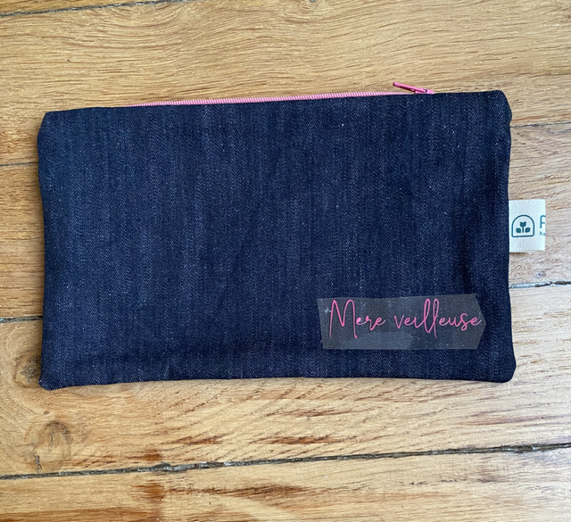 Personnalisation "Mère veilleuse" - Police Marilyn 