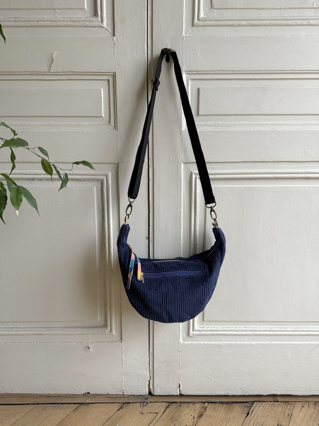 Sac Demi Lune velours côtelé - Bleu Marine - motifs BAUHAUS