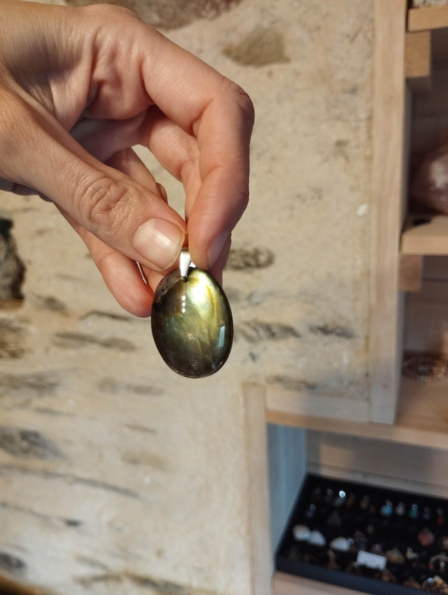 Pendentif en labradorite