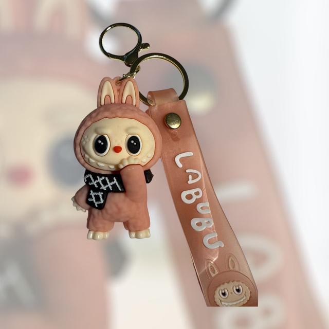 0662 - Labubu - oudroze - zwarte das