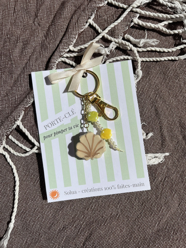 Porte-clé coquillage beige 🐚