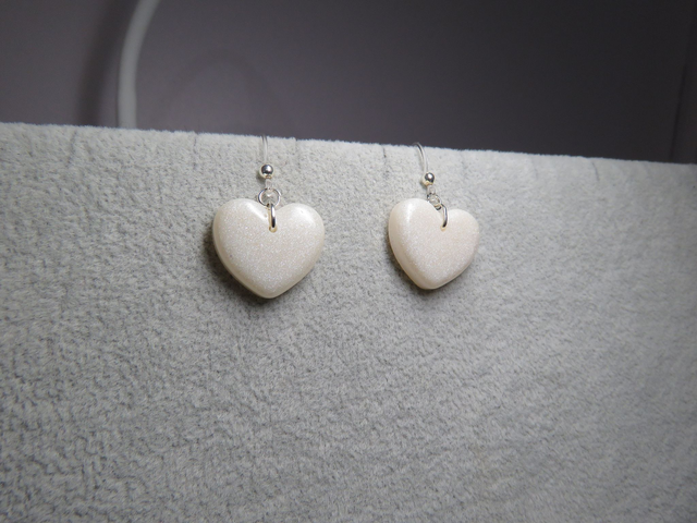 Boucles d'oreilles en résine 