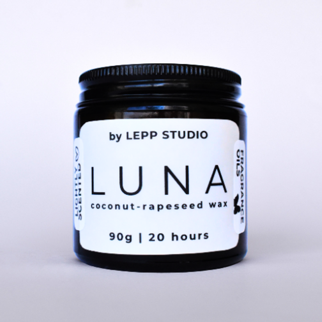 "LUNA" lightly scented candle