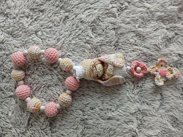 🌸 Chapelet  au crochet – Tons pastel