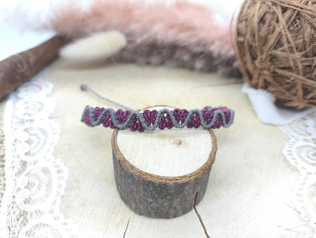 Bracelet tissage coeurs framboise métal/gris