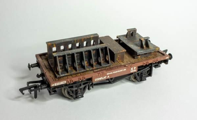 4mm / 00 scale Denparts engine frame