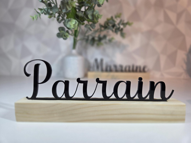 Lettrage sur socle &quot;parrain&quot;