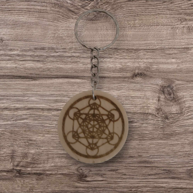 Porte clés artisanal Métatron en bois.