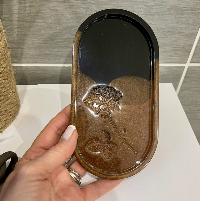 Plateau fleur ton marron/bronze et noir