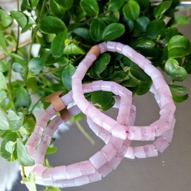Rose quartz cylindrical 6mm beaded bracelet 