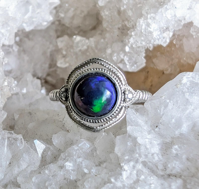 Bague Opale Éthiopienne 