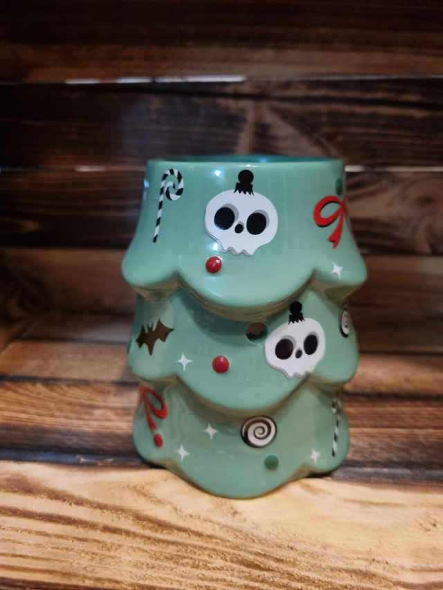 Creepy Christmas Tree 