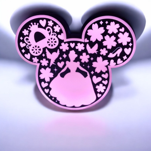 Lampe 3D Princesse LED - Un conte de fées lumineux ! 