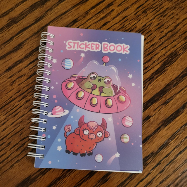 Sticker book Soucoupe volante