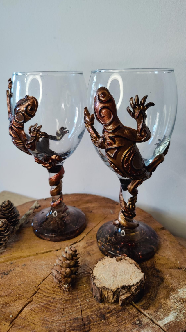 Duo de Verres à vin Lézards mystiques or et rouge