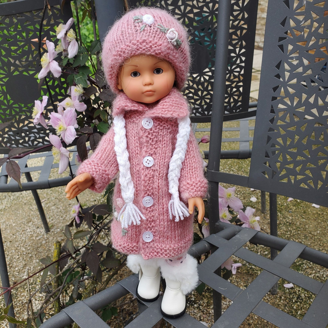 Manteau rose en laine mohair pour poupée Paola Reina ou les chéries de Corolle