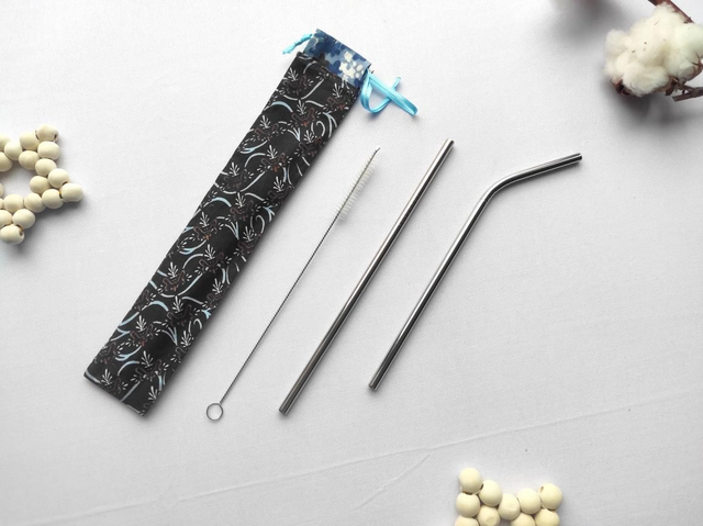 - jusqu'à -50% - Pochette à paille - les motifs divers