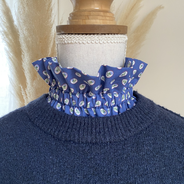 Prévent - Col victorien bleu fait main 