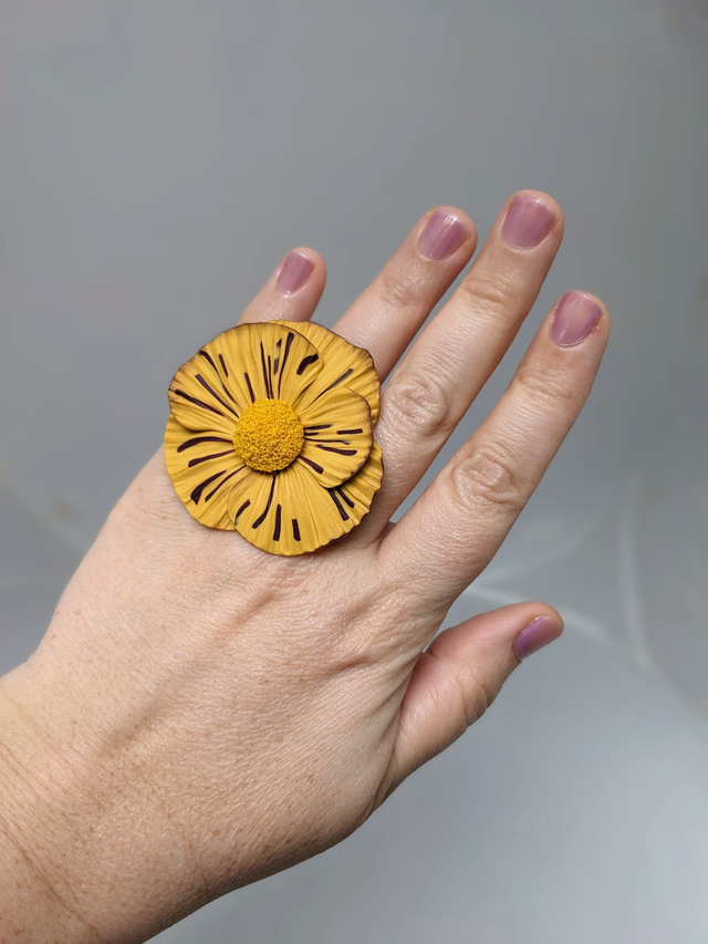 Ocre pointes de prune