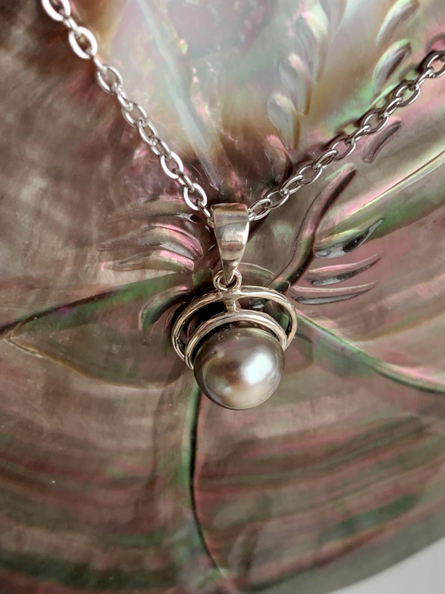 Poé - Pendentif en argent 925, avec véritable perle de culture de Tahiti