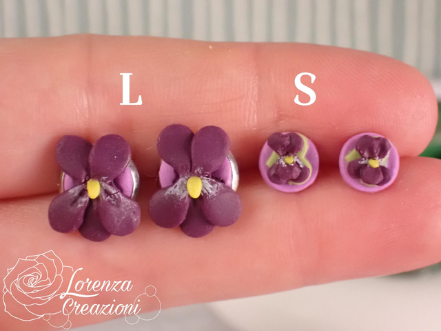 Orecchini a lobo violette versione scura taglia S