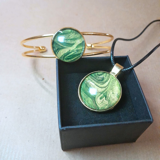 EMERAUDE DOREE - Parure - Collier &amp; Bracelet