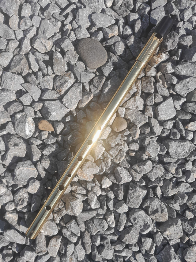 Thornton V6 style whistle in B flat