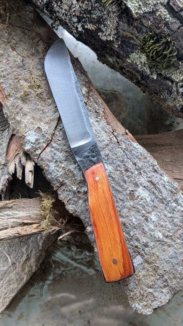 Le couteau Bois de Rose