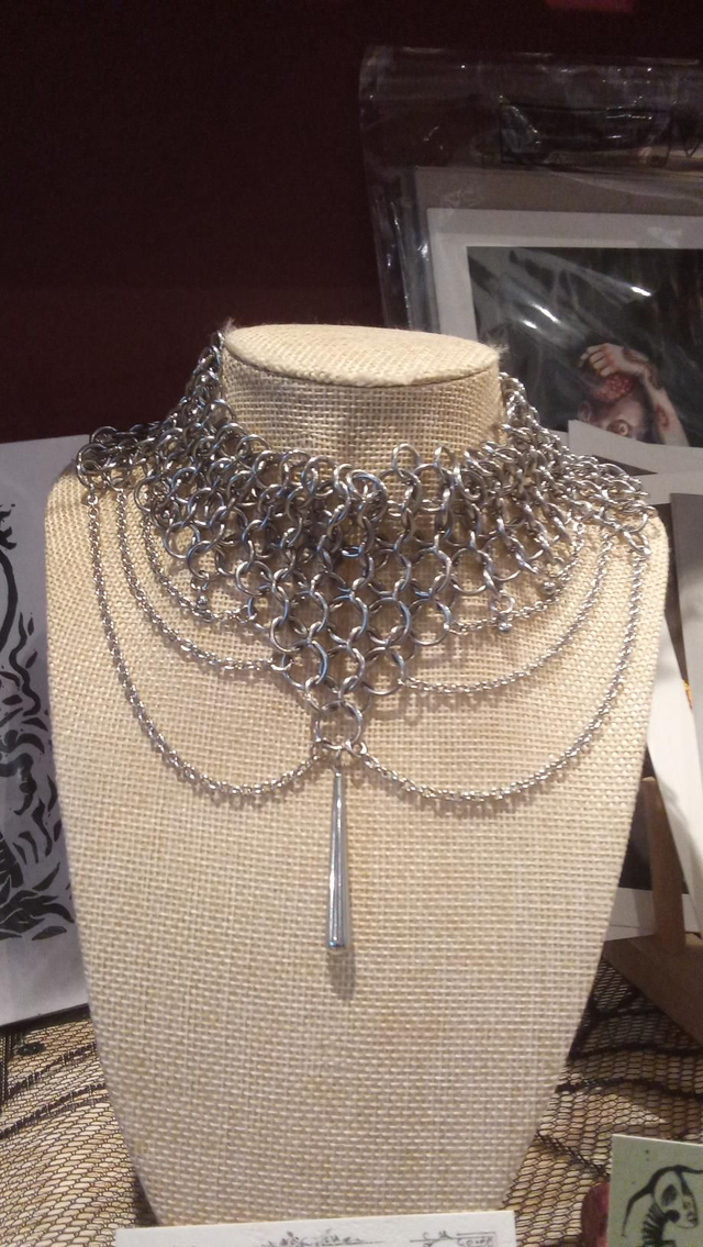 Choker Empress