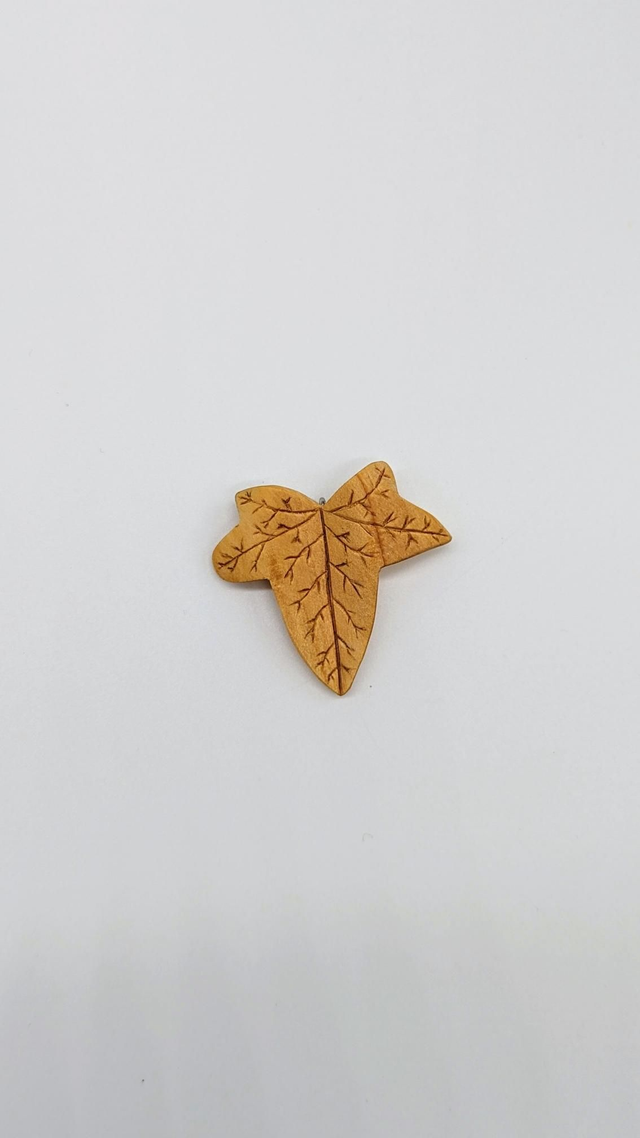 Collier feuille de lierre 