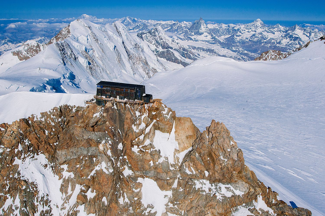 Capanna regina Margherita monte Rosa