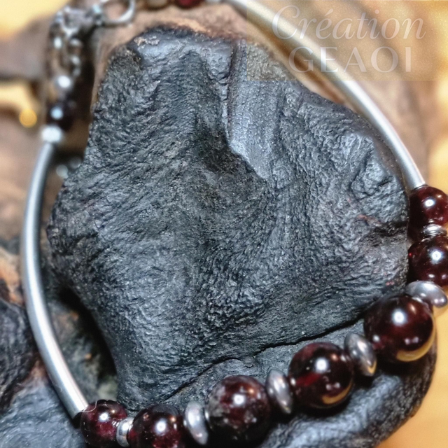 Jumelle Élégante Grenat