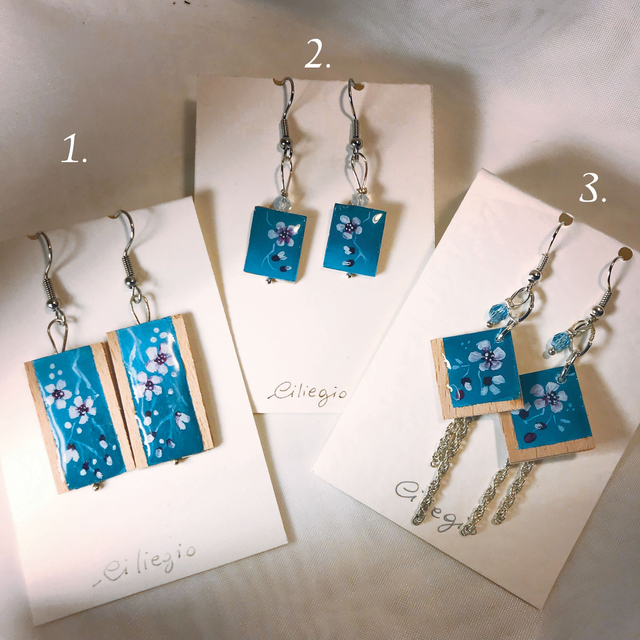 Orecchini azzurri con Ciliegio in fiore