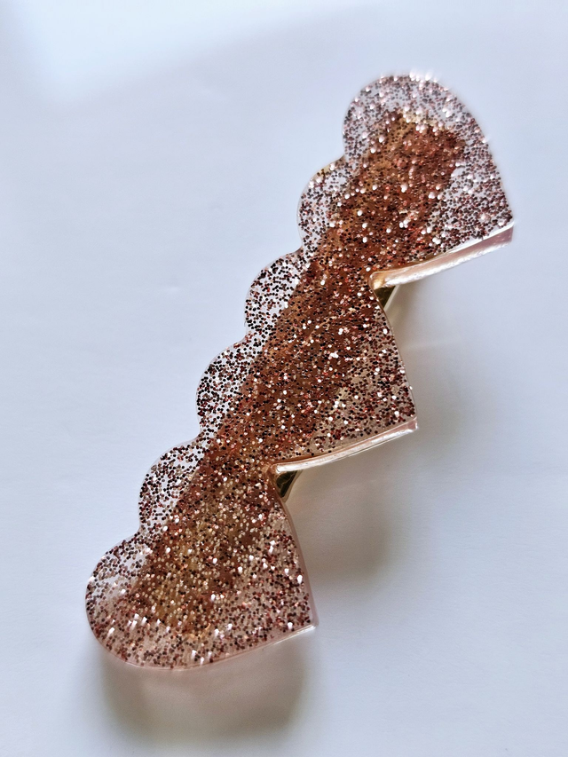 BARRETTE COEUR ROSE DORÉ À PAILLETTES 