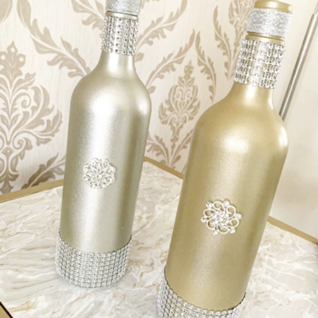 Diamanté Effect Decor Bottle Ornament Vase Centrepiece