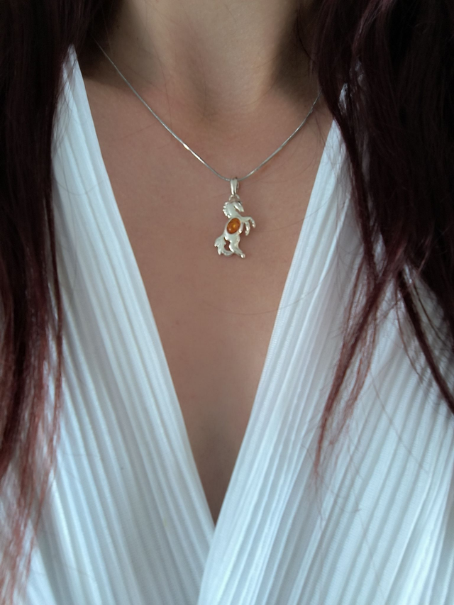 Cheval Argent 925 inclusion Ambre