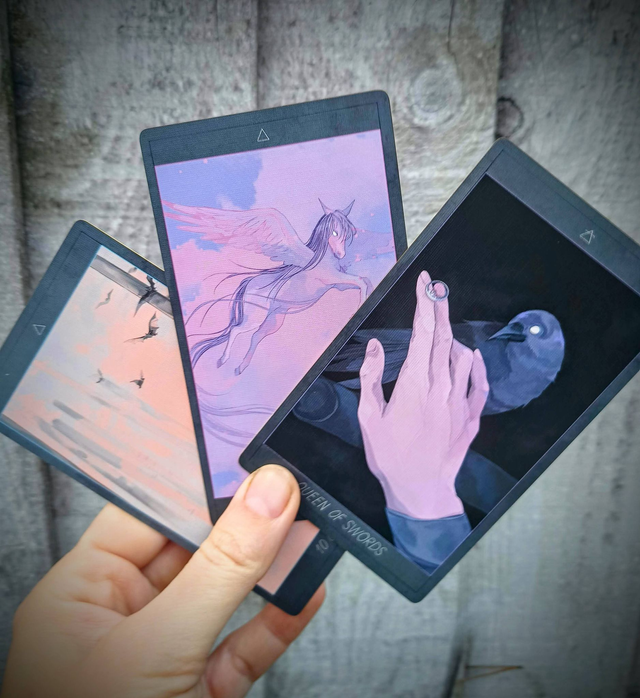 Honey & Lavender Tarot: fairy tale and fantasy deck * by Lida Pavlova & xié