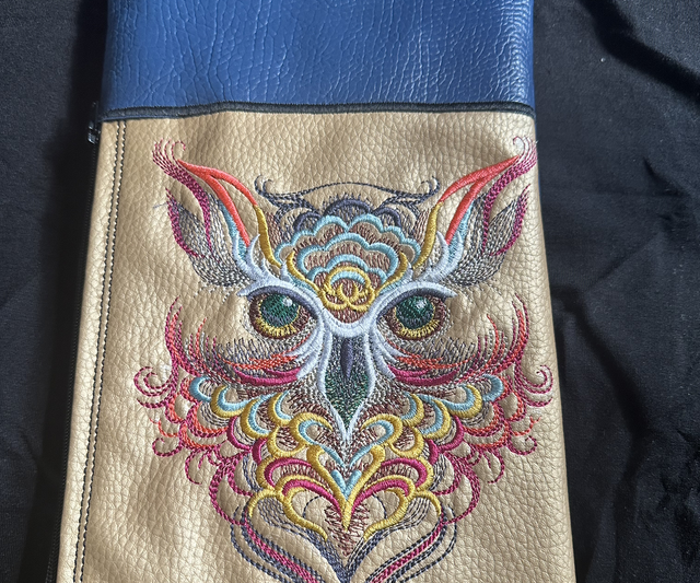 Bag - Large size two zips - Bold Owl Coloured Calligraphy