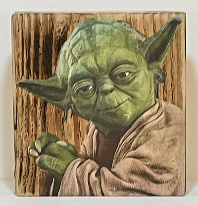 Holzblock Yoda geflämmt - Jane Framer 
