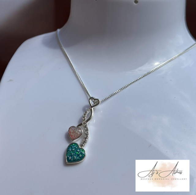 The ribbon of hearts