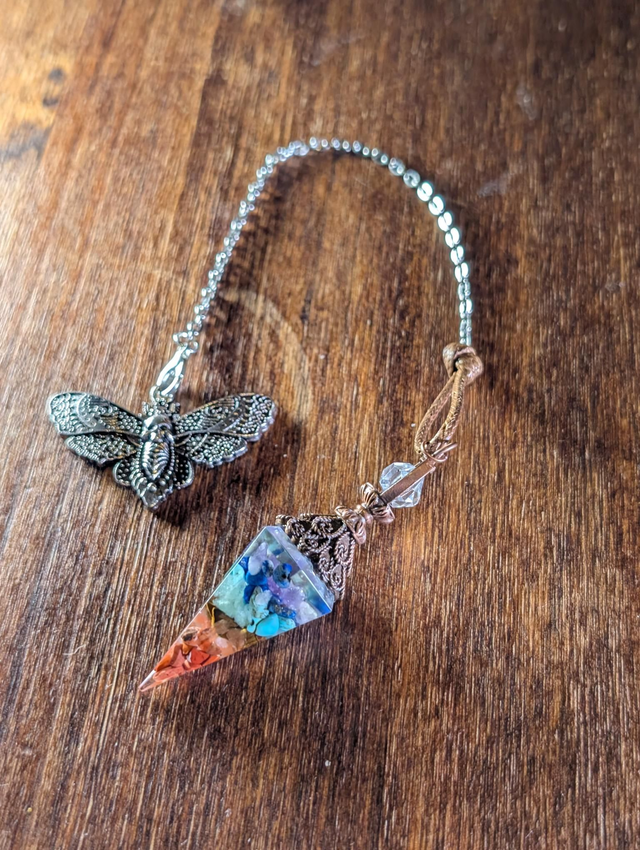 Pendule résine (multi couleur)