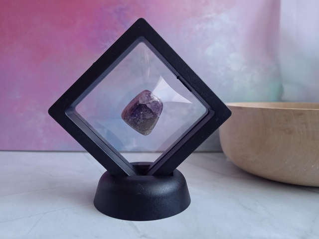Amethyst tumble stone