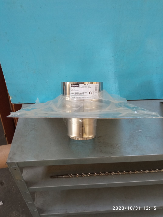 PLA - Adaptateur boisseau N°6 300 x 300 D100 INOX