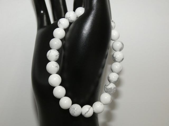 8mm Howlite Blanche A