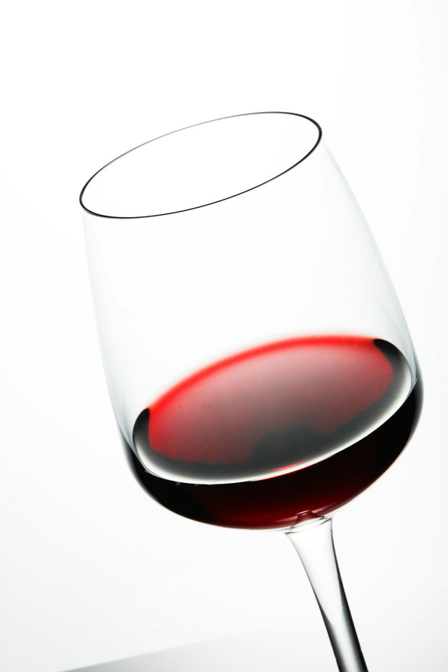 Red wine (non-alcoholic) - glass