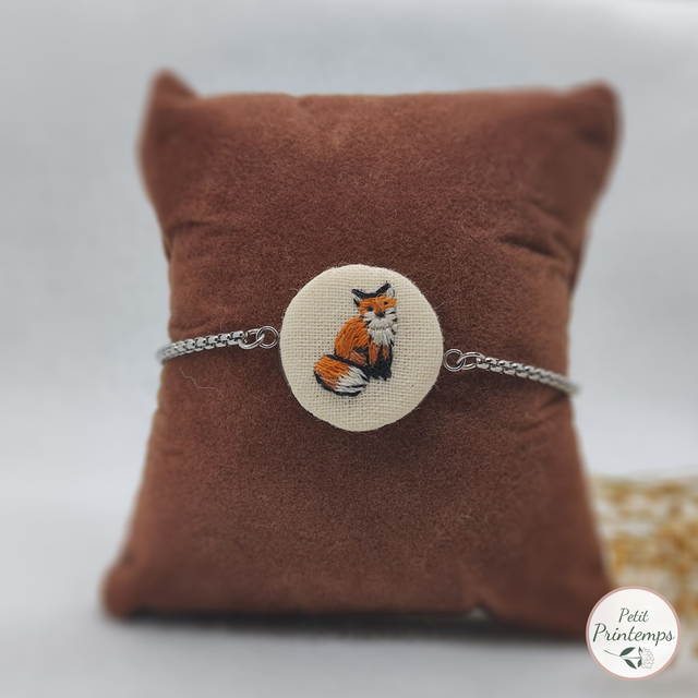 EB Bijoux brodé à motif "Renard de face" par Petit Printemps