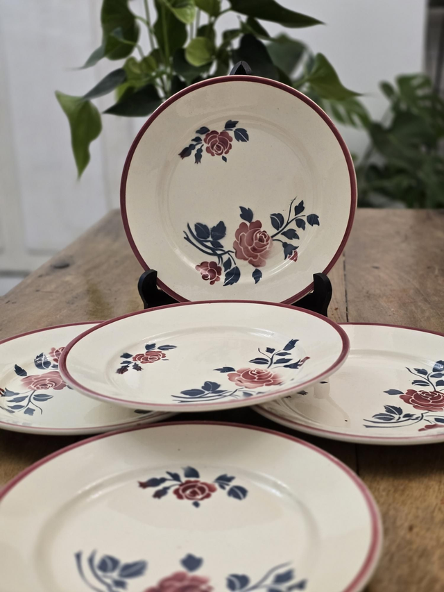 Assiettes plates Badonviller 