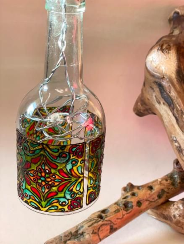 Oriental stained glass night lamp