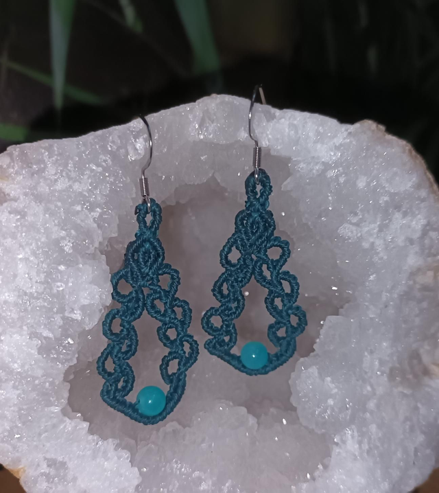 Boucles d'oreilles en micro-macramé et amazonite